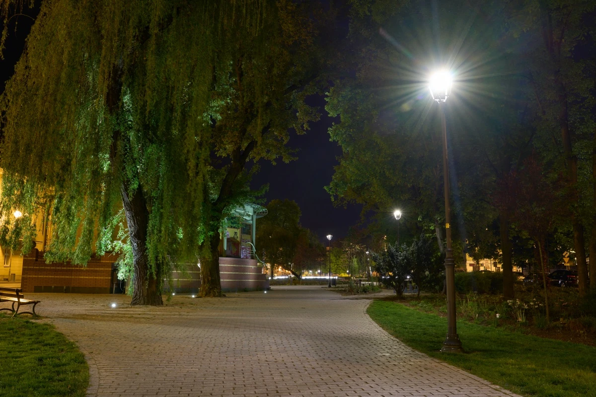Oświetlenie Uliczne i Drogowe Kalisz - Fotografia